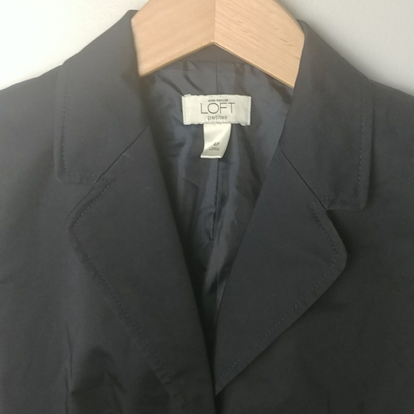 Loft Button Down Navy Blue Lined Short Sleeve Jacket. - Picture 3 of 9